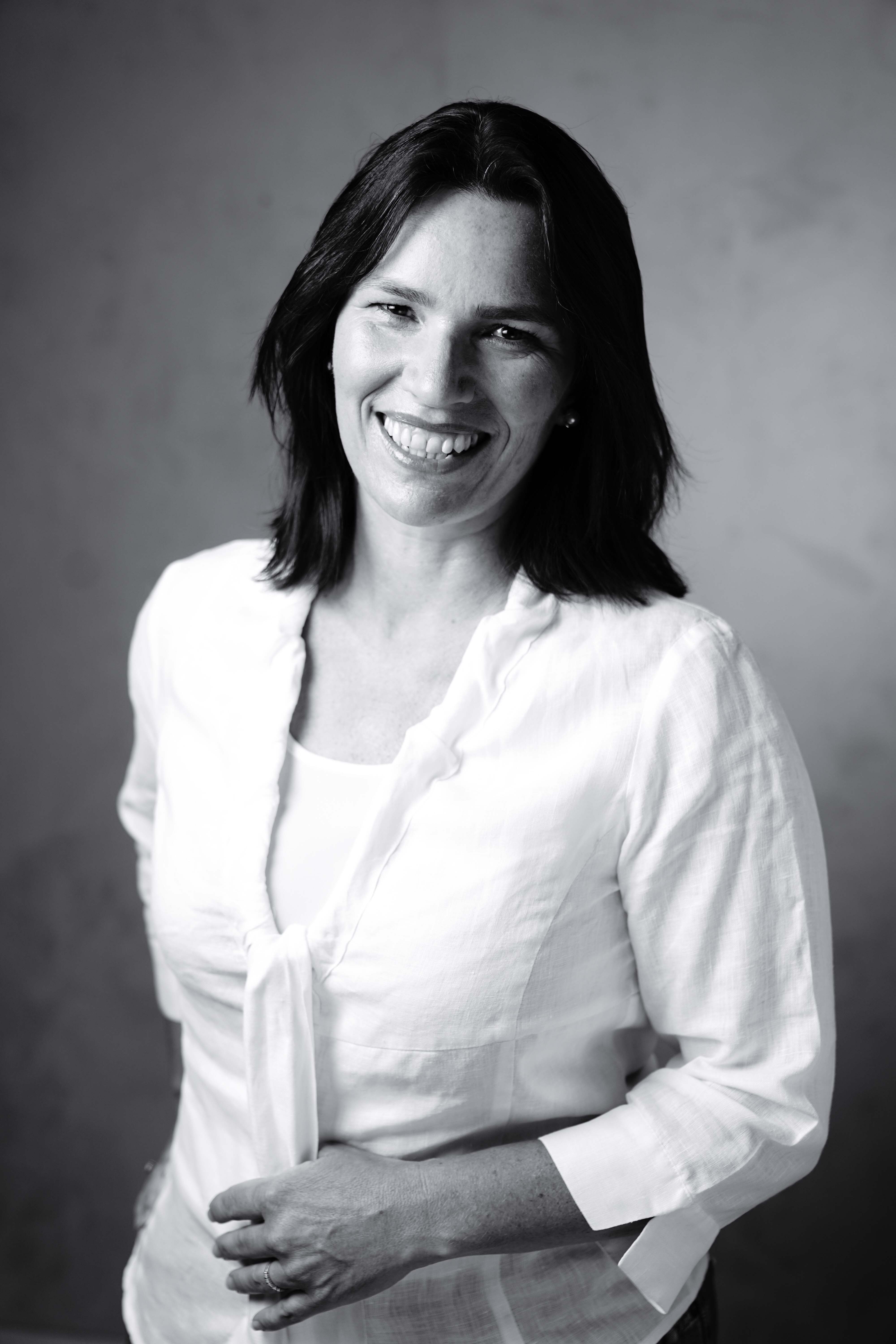 Antoinette Maassen van den Brink, fotograaf: Sacha de Boer