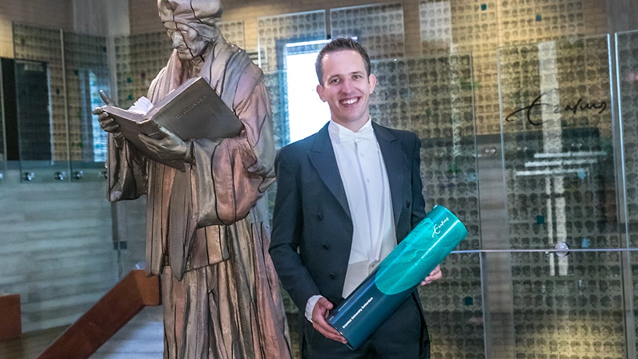 Albert Jan Hummel receives cum laude on his PhD thesis | Erasmus of Economics | Erasmus University Rotterdam