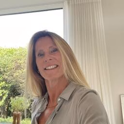 drs. AMW (Anne) Brinkman