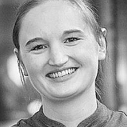 dr. (Inga) IJ Hoever