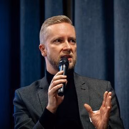 dr. TWC (Thomas) Swerts