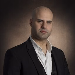 dr. A (Giannelis) Giannelis