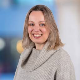 dr. (Anne-Marie) A van Prooijen