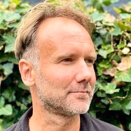 dr. S (Stefan) Wintein