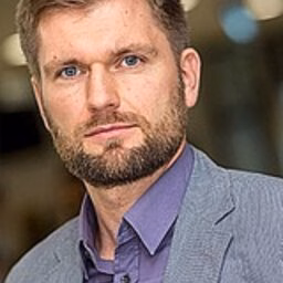 dr. M (Maciej) Szymanowski