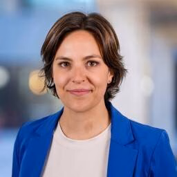 dr. S (Sarah) Bertrand