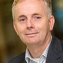 dr. P (Peter) Neuteboom