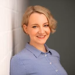 dr. C (Carina) Oedingen