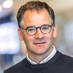 dr. T (Thomas) Lambert