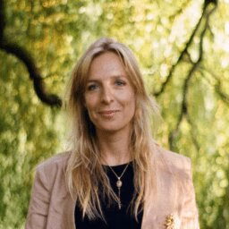 dr. CA (Caroline) Bulstra
