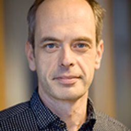 dr. VMF (Vincent) Homburg