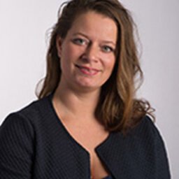 dr. (Josanne) JDM van Dongen