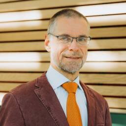 prof.dr.ir. (Henk) HJ de Vries