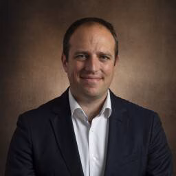 prof.dr. TLPR (Thomas) Peeters