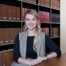 dr. M (Monika) Glavina