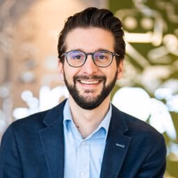 dr. AJC (Arno) van der Hoeven