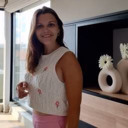 E (Ellen) Van den Haute, MSc