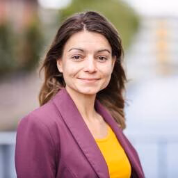 dr. SK (Scarlett) Slagter
