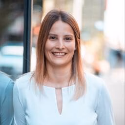 dr. P (Patricia) Breuer