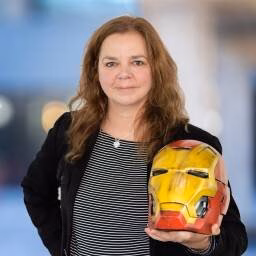 dr. J (Julia) Kneer
