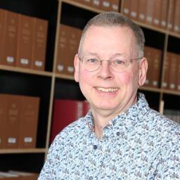 prof.dr.mr. (Wibren) W van der Burg