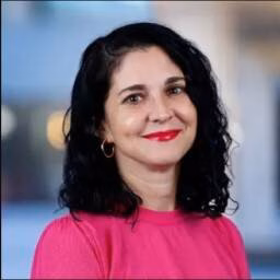 dr. T (Teresa) De La Hera