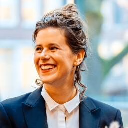 dr. S (Suzan) Christiaanse