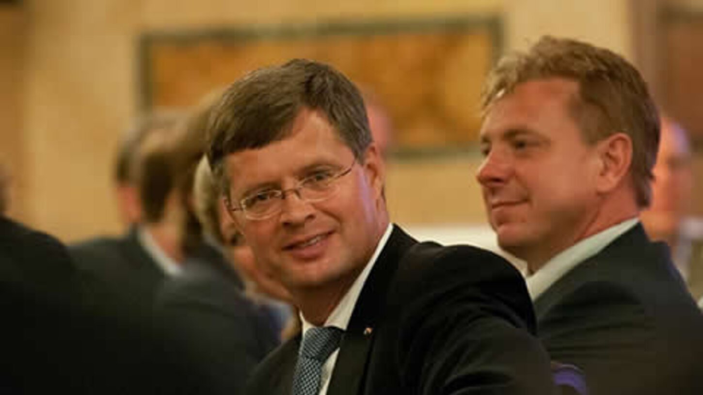 prof.dr. (Jan Peter) JP Balkenende Erasmus University Rotterdam