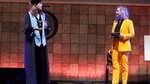 Annelien Bredenoord en host Desiree Hoving op het podium tijdens de Opening Academisch Jaar.