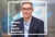 Leon Boele achter het logo van Where Law Meets Business