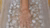 hand in ijswater