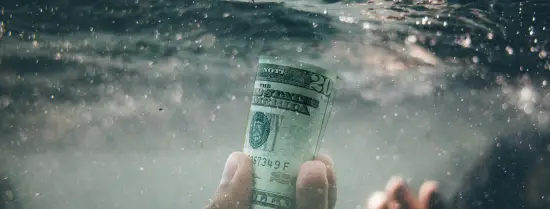 Geld in de zee