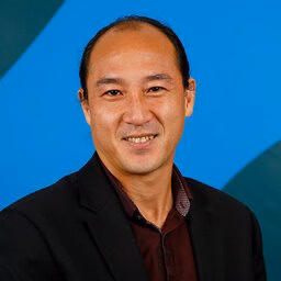 Portrait of Jay Lee