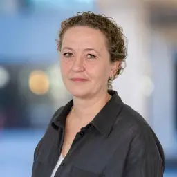 Portrait picture of Laura van Gelder